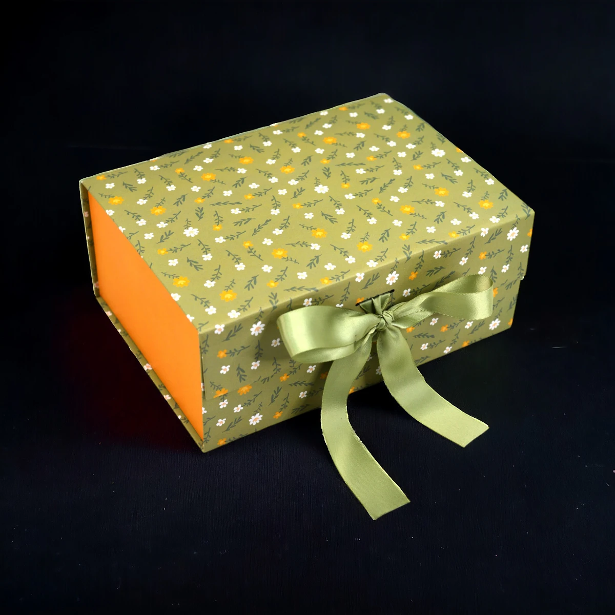 Gift Boxes Wholesale